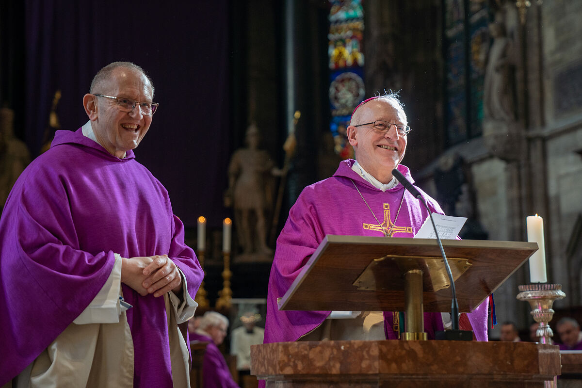 Weihbischof Franz Scharl und Missio-Nationaldirektor Pater Karl Wallner