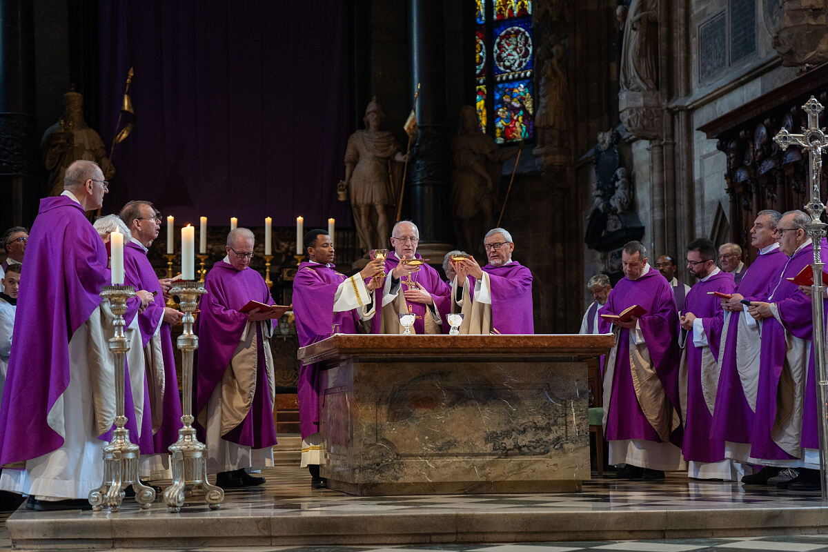 Die europäischen Missio-Nationaldirektoren feiern gemeinsam mit Weihbischof Scharl Gottesdienst