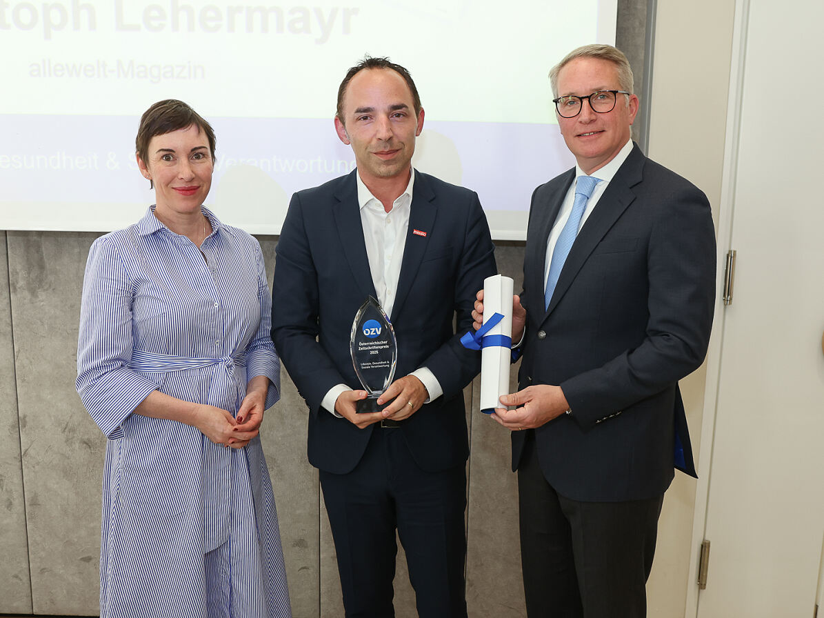 NR-Abgeordnete Henrike Brandstötter, allewelt-Chefredakteur Christoph Lehermayr und ÖZV-Vizepräsident Philipp Ita