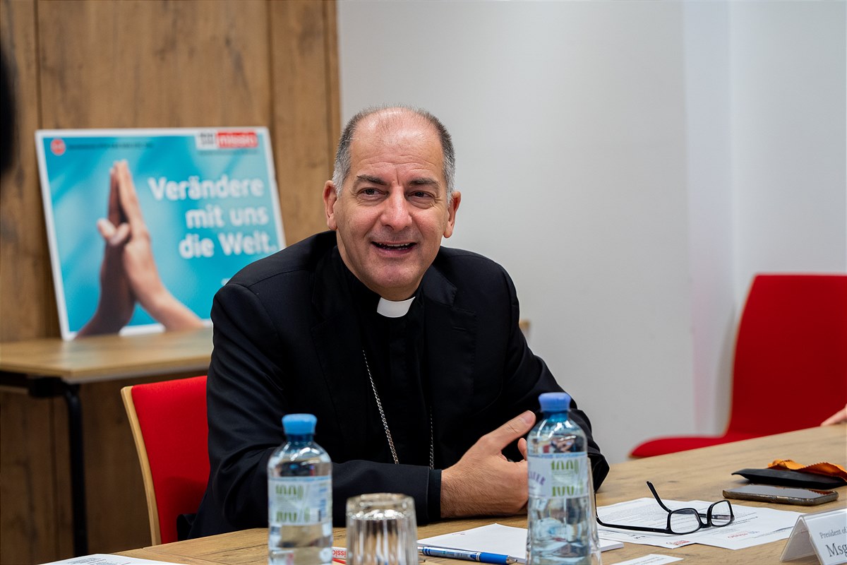 Erzbischof Giampietro Dal Toso bei seinem Besuch in der Missio-Nationaldirektion 2022