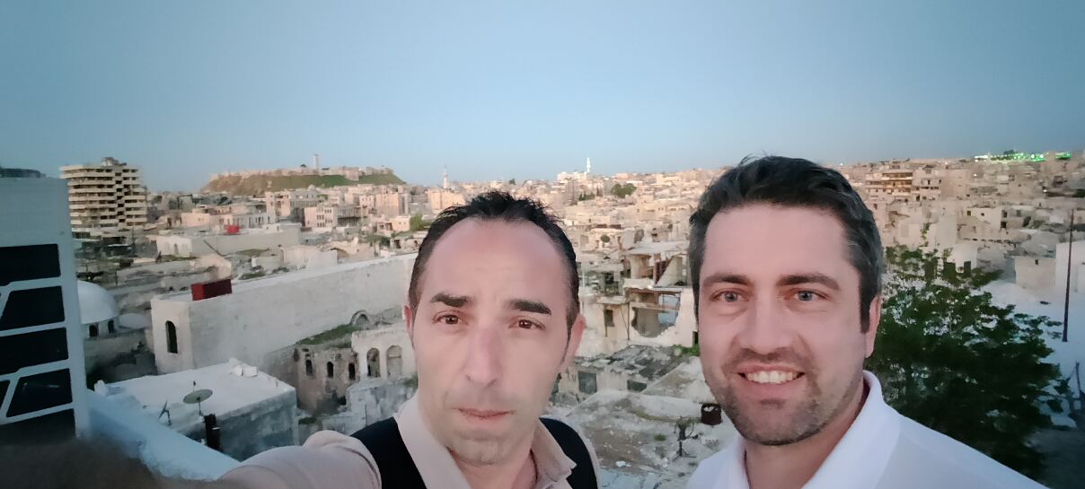allewelt-Chefredakteur Christoph Lehermayr und der Leiter von International Projects Tobias Schnitzler in Aleppo